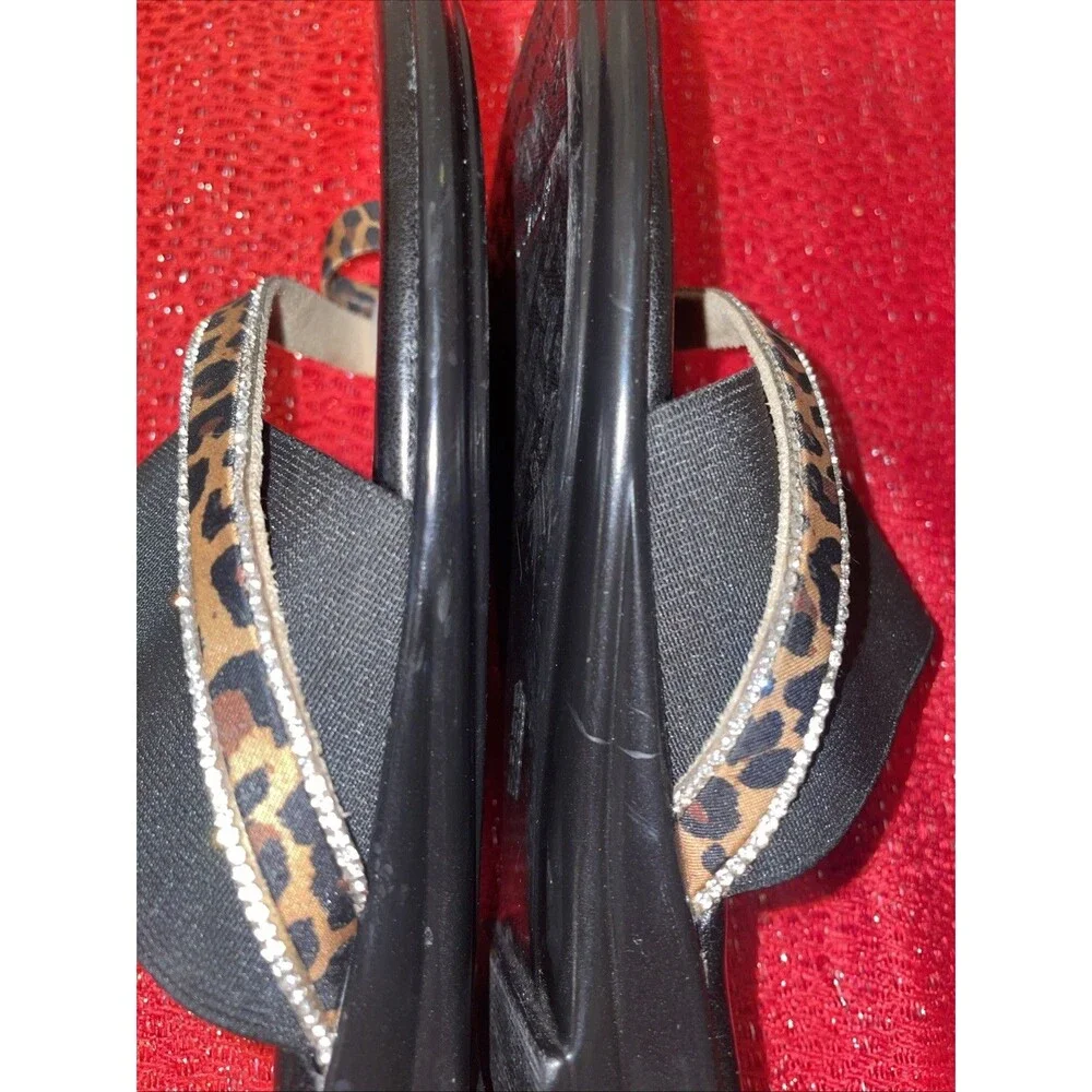 Toscanella Women's Black Brown Animal Print Rhinestone Thong Sandals Slip-On 7